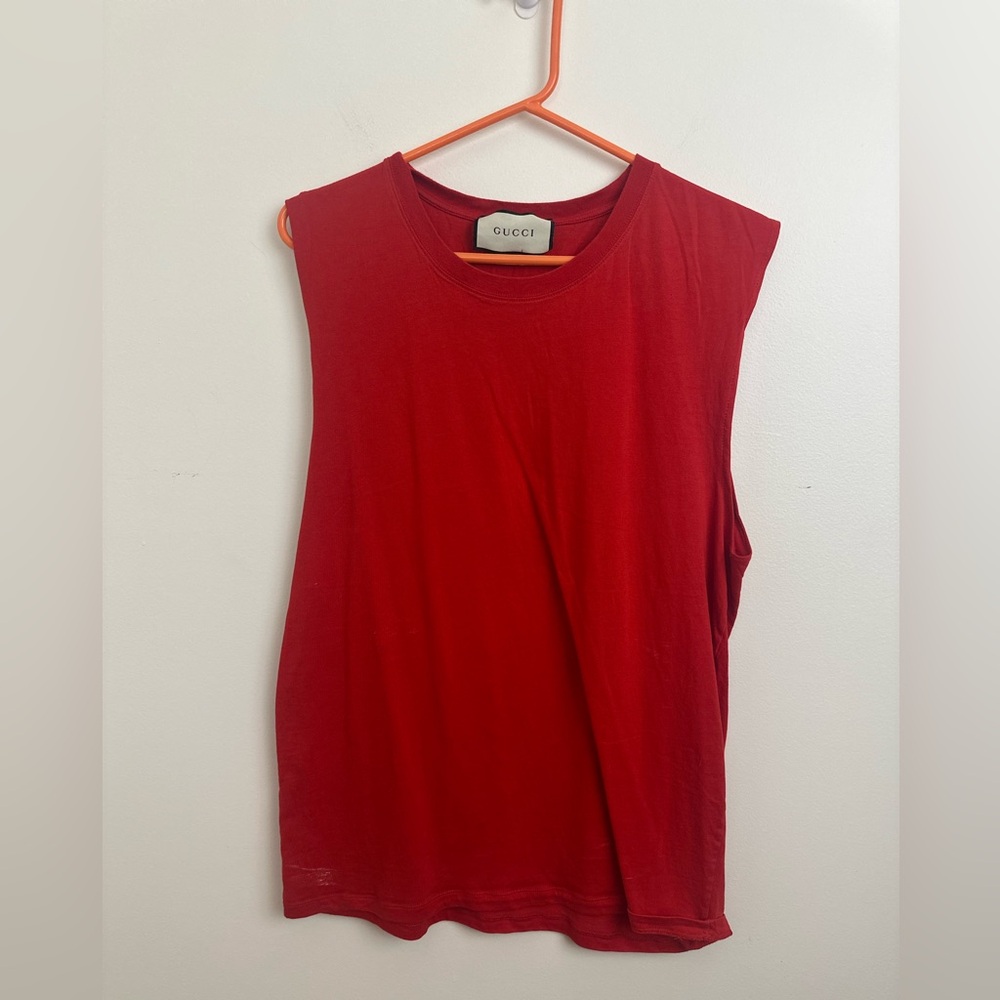 Gucci Red Short Sleeve Tee with Bold Logo Unisex - Picture 3 of 9